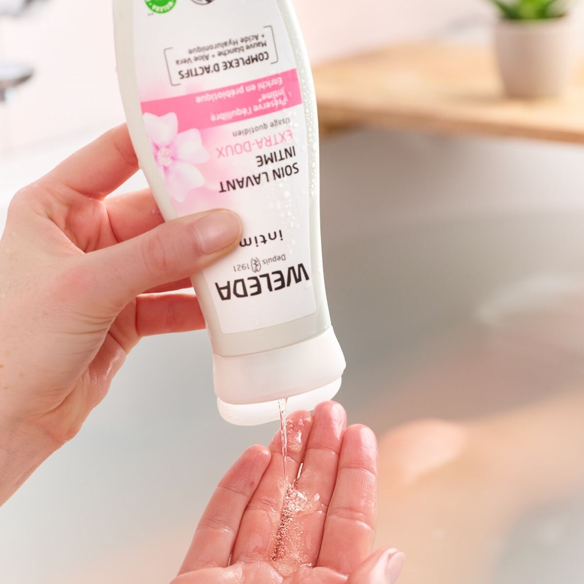 WELEDA -  Soin lavant Intime Extra-doux 200 ml