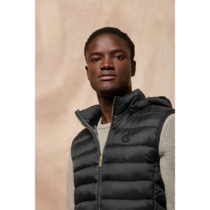 Gilet ultralight Pau nero con cappuccio rimovibile e ricamo PC
