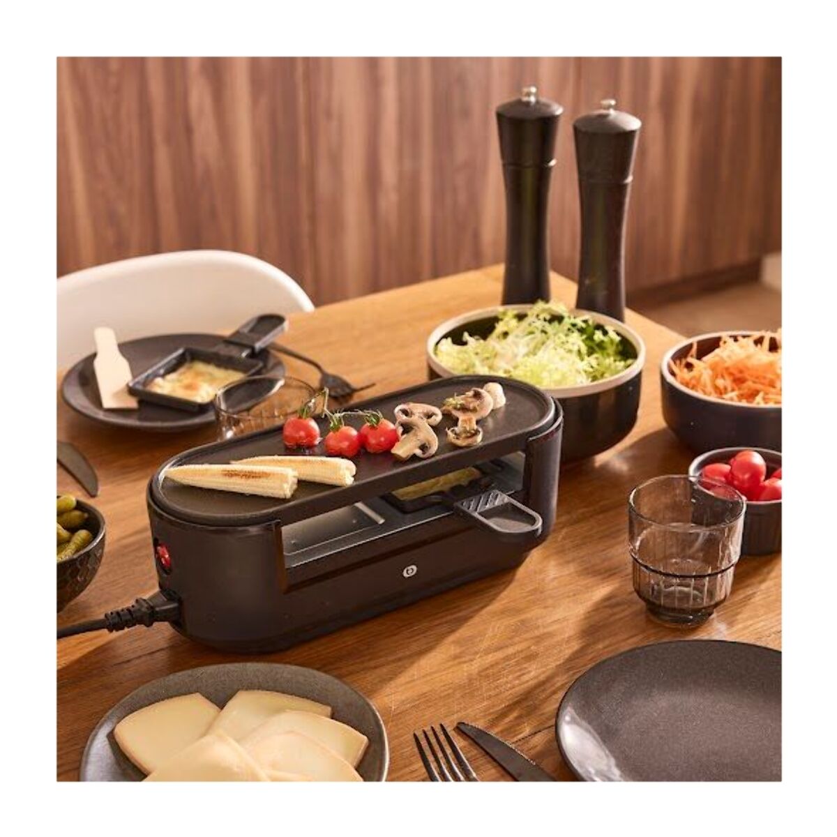 Raclette ESSENTIELB ERMD4 Multiplug Noire 2 personnes