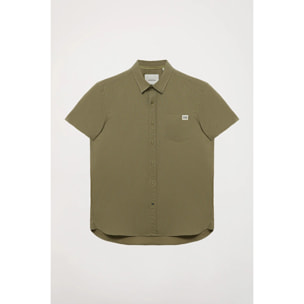 Camicia kaki in lino con tasca sul petto