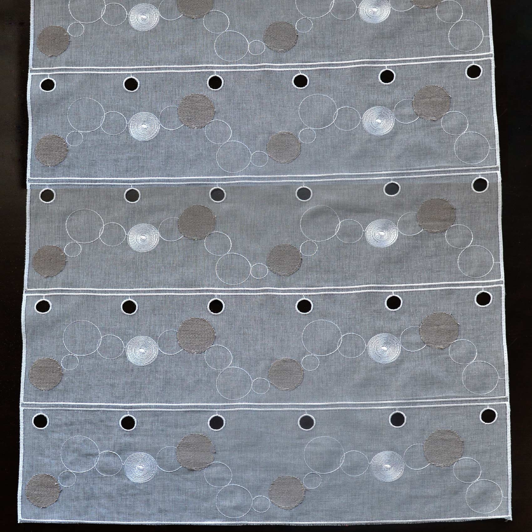 Modulable brodé de guirlandes circulaires - Taupe