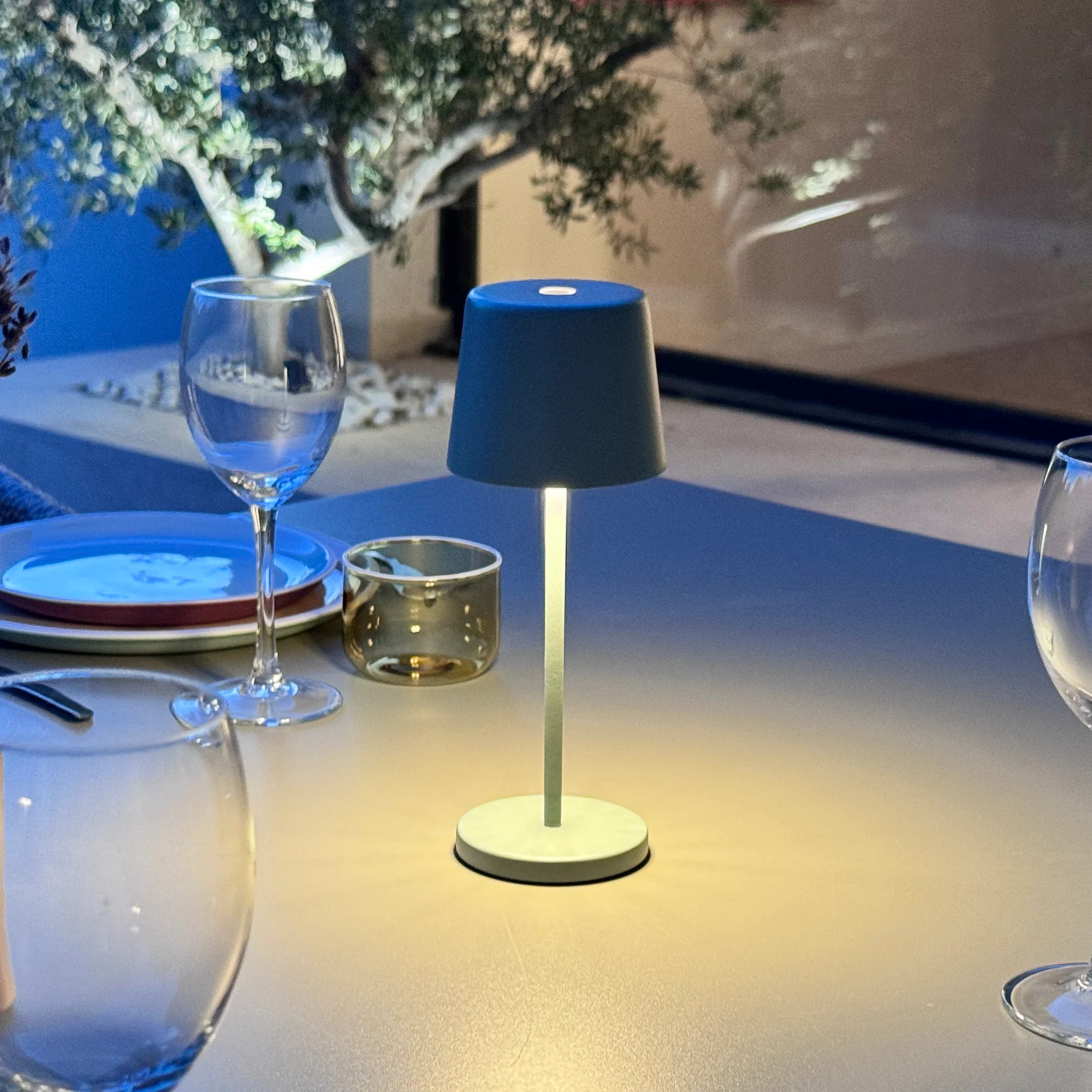 6 Lampes de table MINI KELLY Vert H22cm + base de chargement