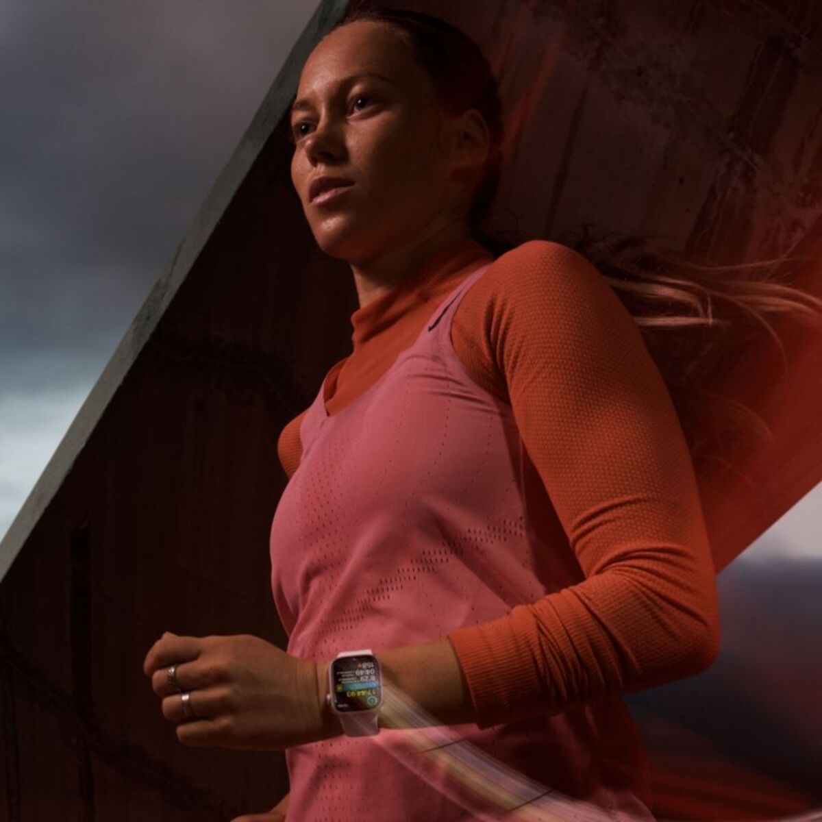 Montre connectée APPLE WATCH Serie 9 45mm Aluminium/(PRODUCT)RED M/L