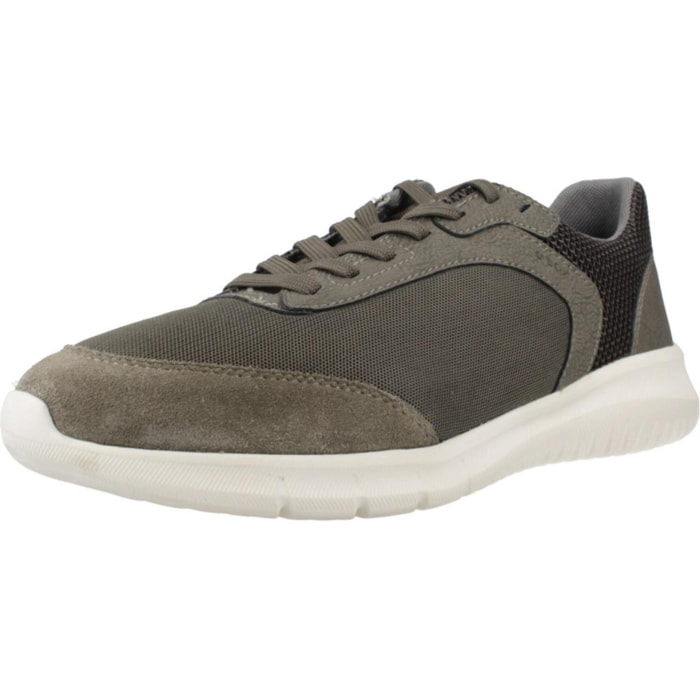 Sneakers de  Hombre de la marca GEOX  modelo U MONREALE VERDE