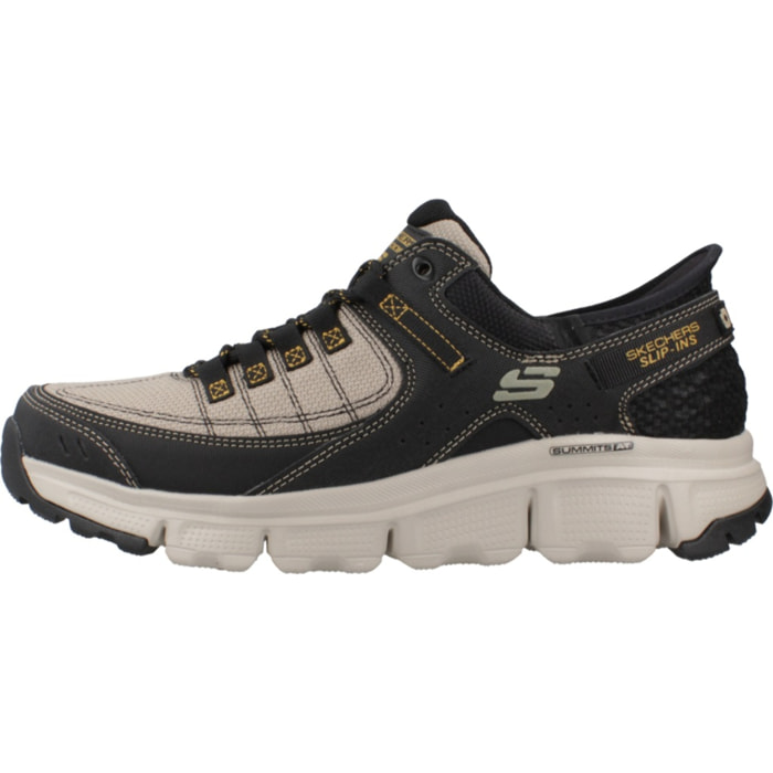 Sneakers de  Hombre de la marca SKECHERS  modelo SUMMITS AT SLIP-INS Brown