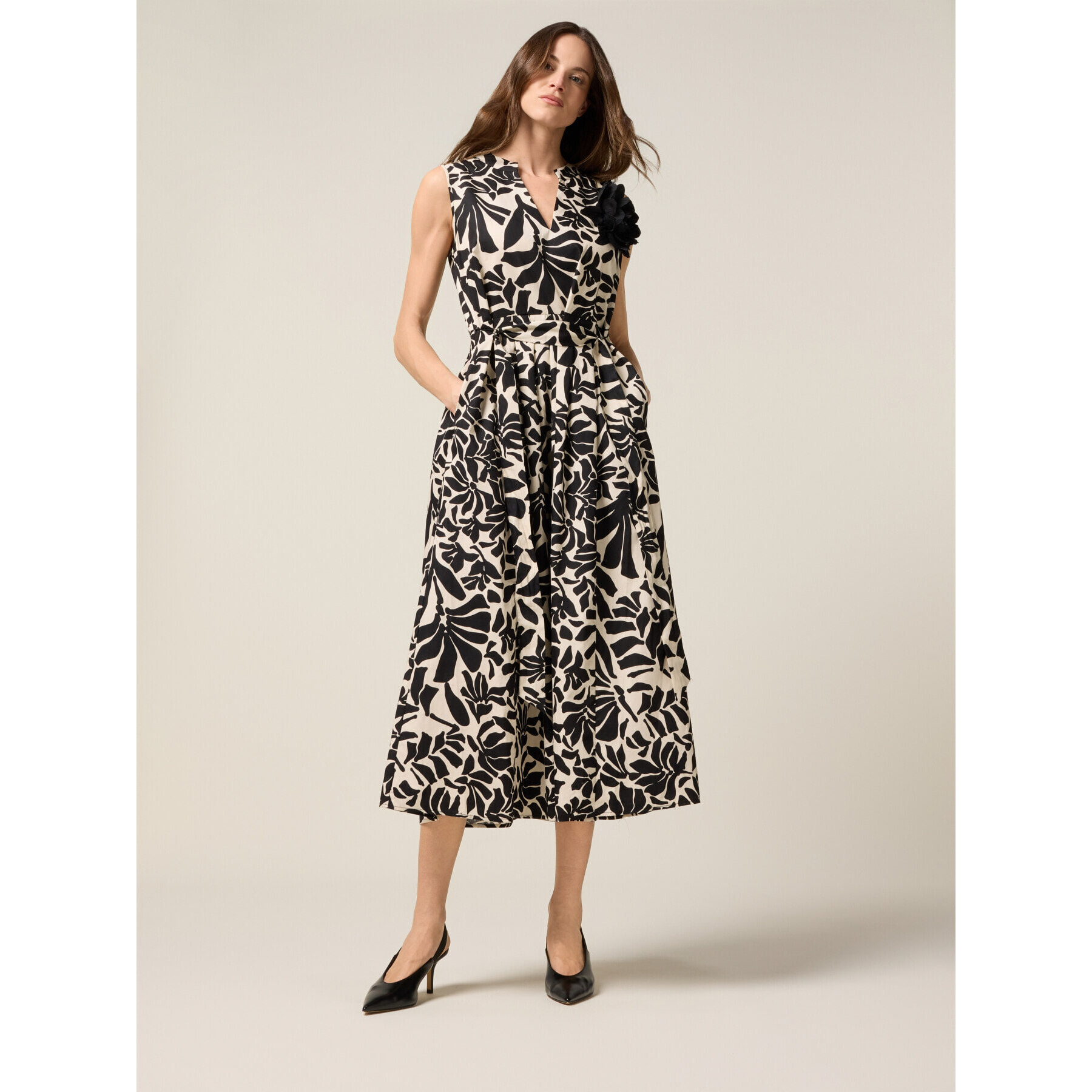 Oltre - Vestito midi fantasia con fusciacca - Nero