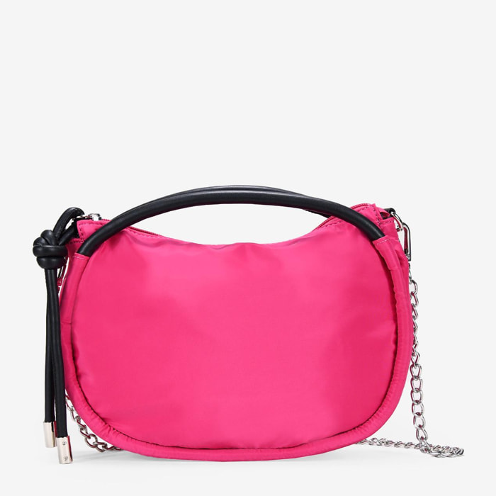 Bolso rosa con cadena de cruzar