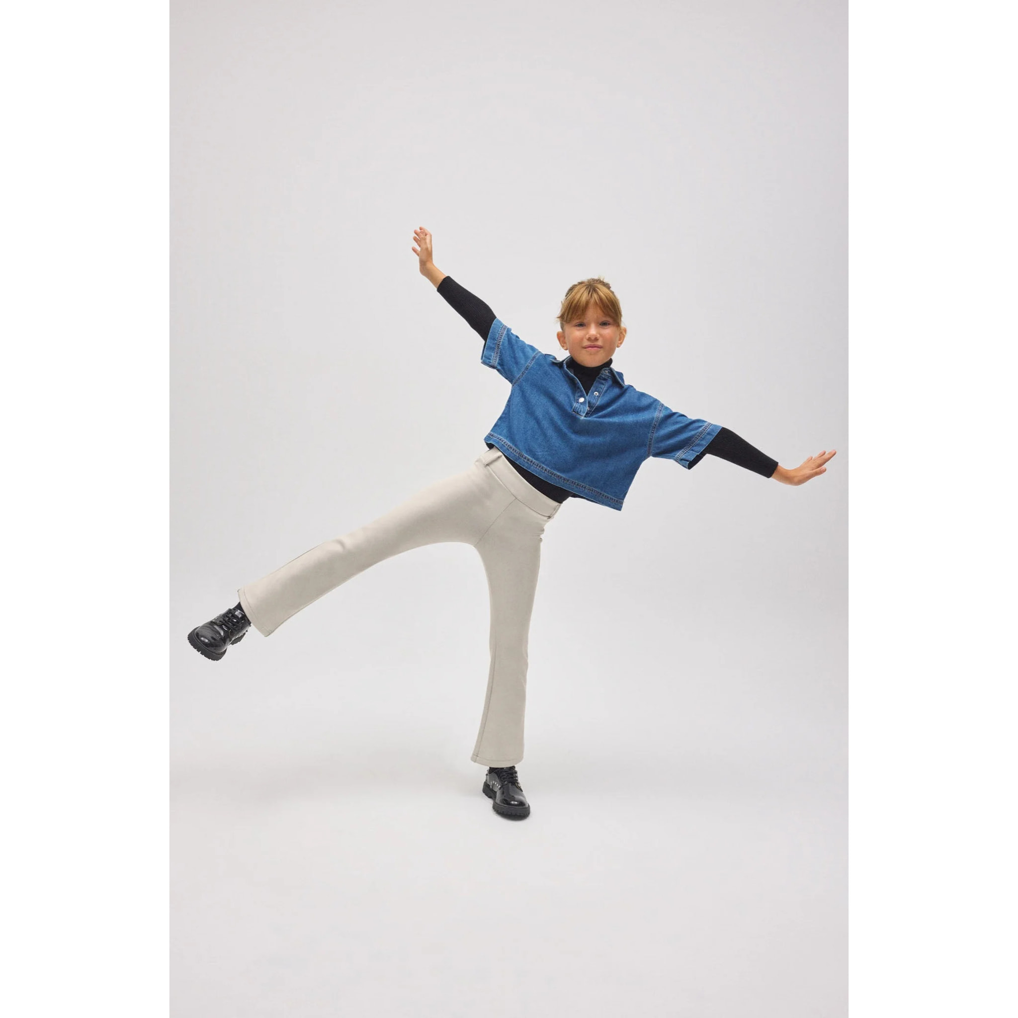 Pantaloni termici effetto pelle color avorio per bambine