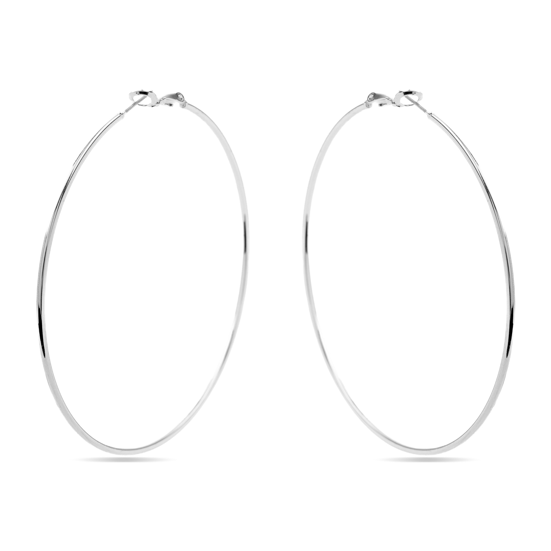 Pendientes de 70mm de diámetro acabados en rodio