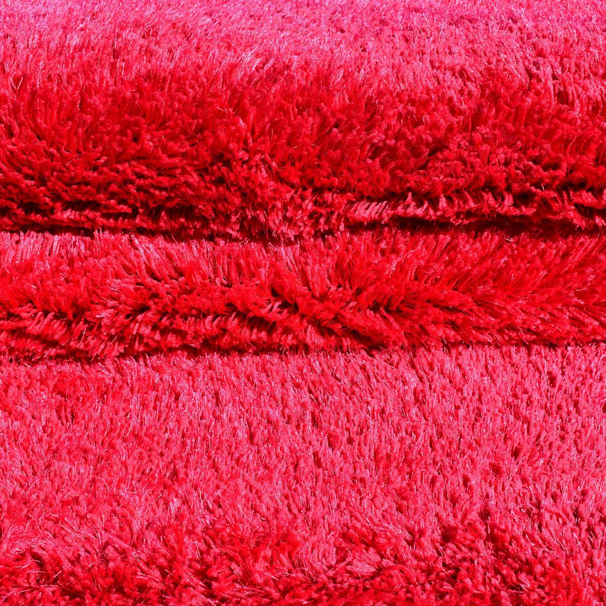 Tapis longs poils shaggy fait main motif uni TATI