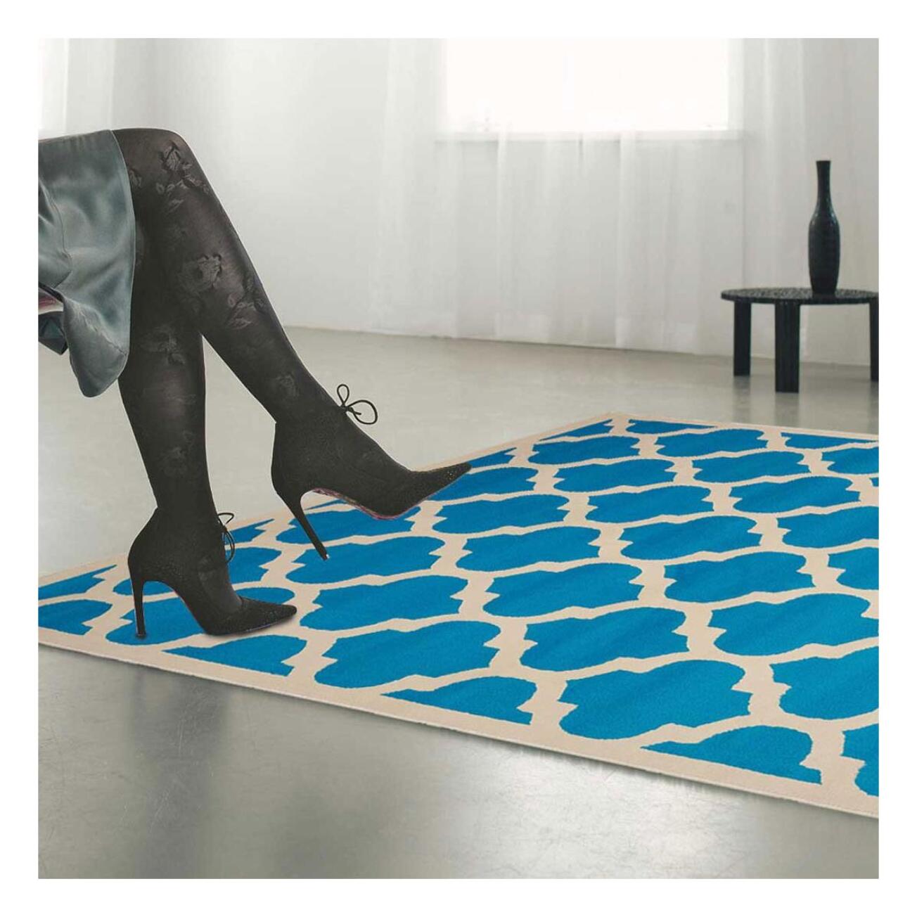 Petit tapis Begja bleu et blanc motif géométrique