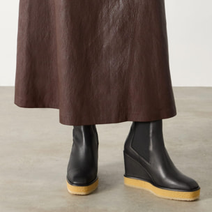 Botín de cuña Bambola en napa con cierre elástico