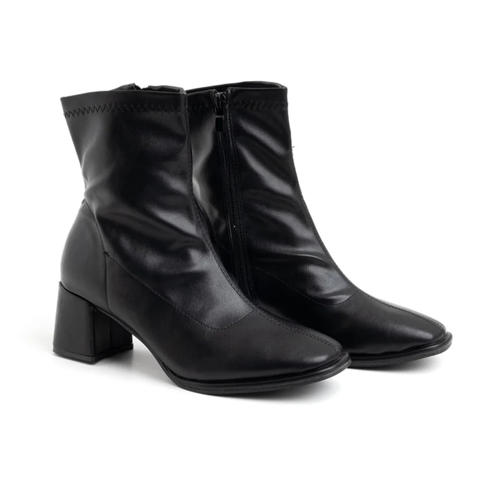 Tronchetto con gambale morbido e tacco quadrato - NERO