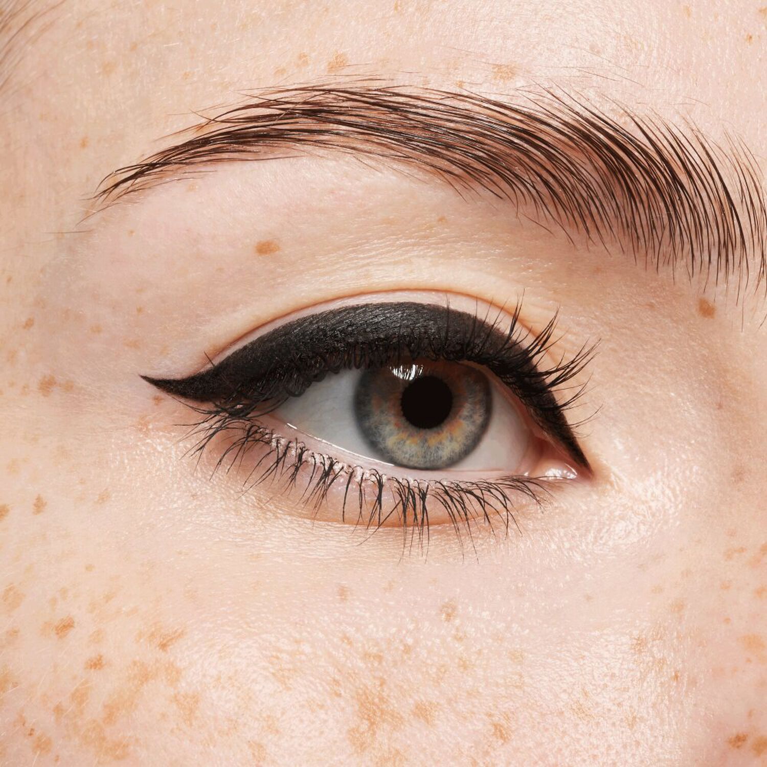 20h Ultra Precision Gel Eye Pencil - Crayon Yeux Ultra-Précis Waterproof