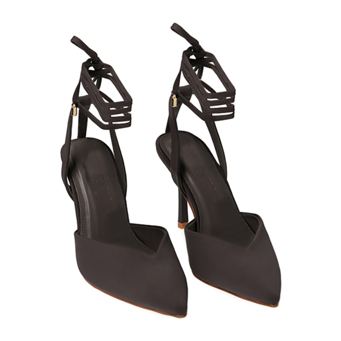 Zapatos de salón destalonado negro, tacón de 8,5 cm