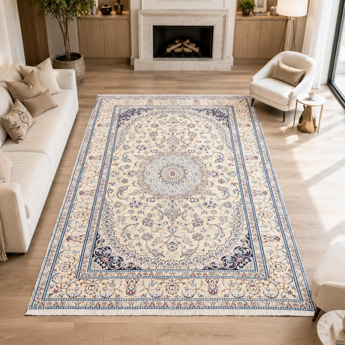 Tapis d'orient au motif oriental, artisanal noué main en laine