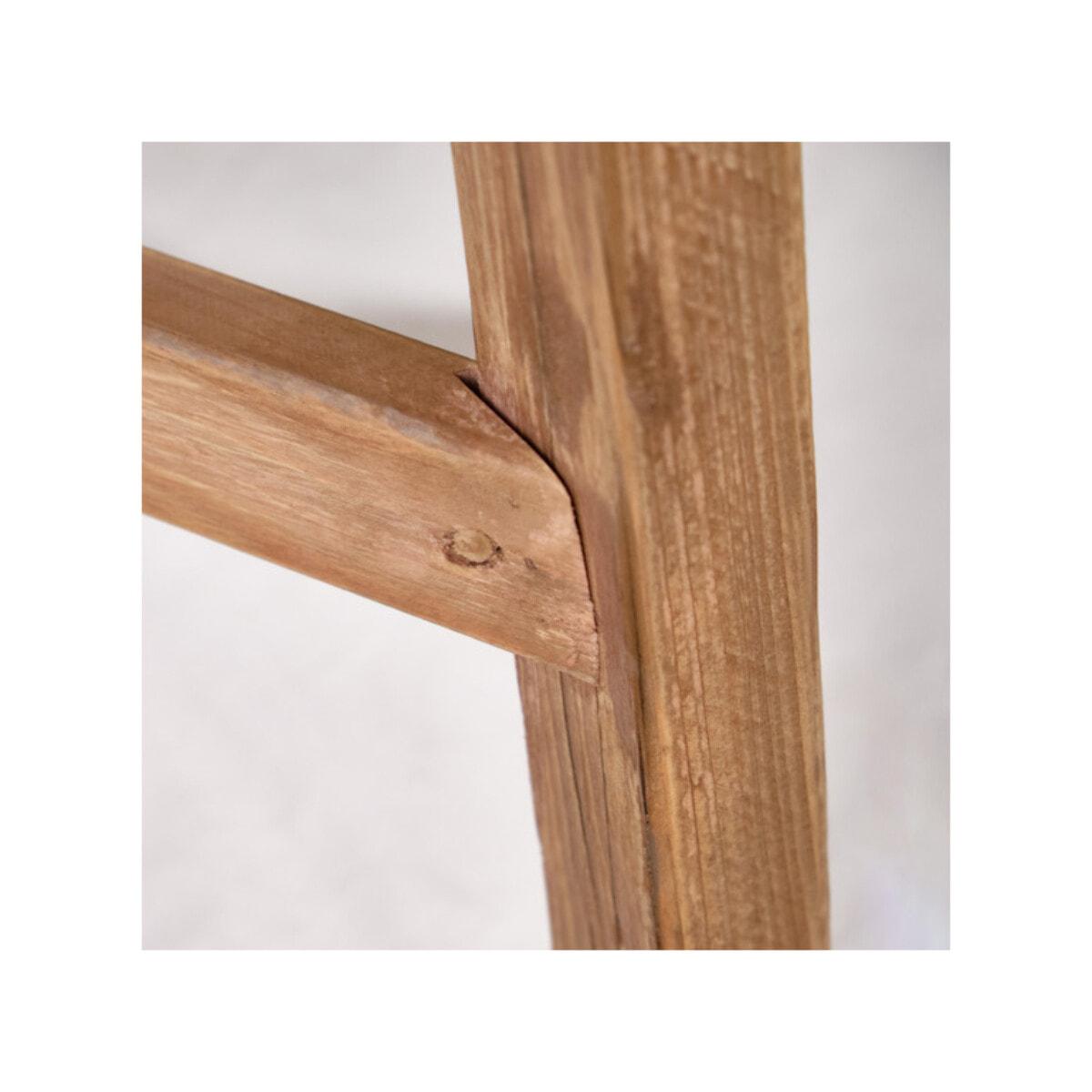 Tabouret haut rond en bois massif de pin recyclé - ORIGIN