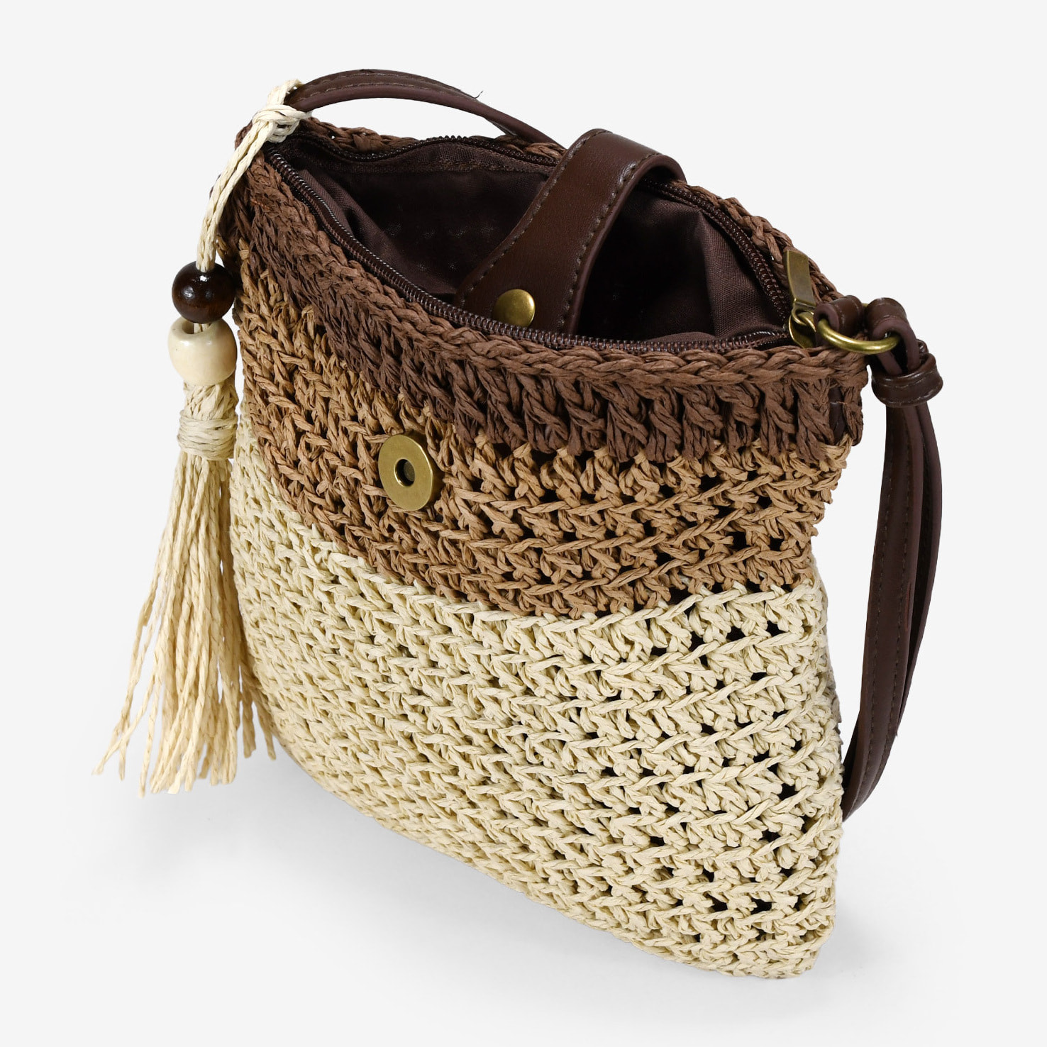 Bolso bandolera beige en rafia con cremallera