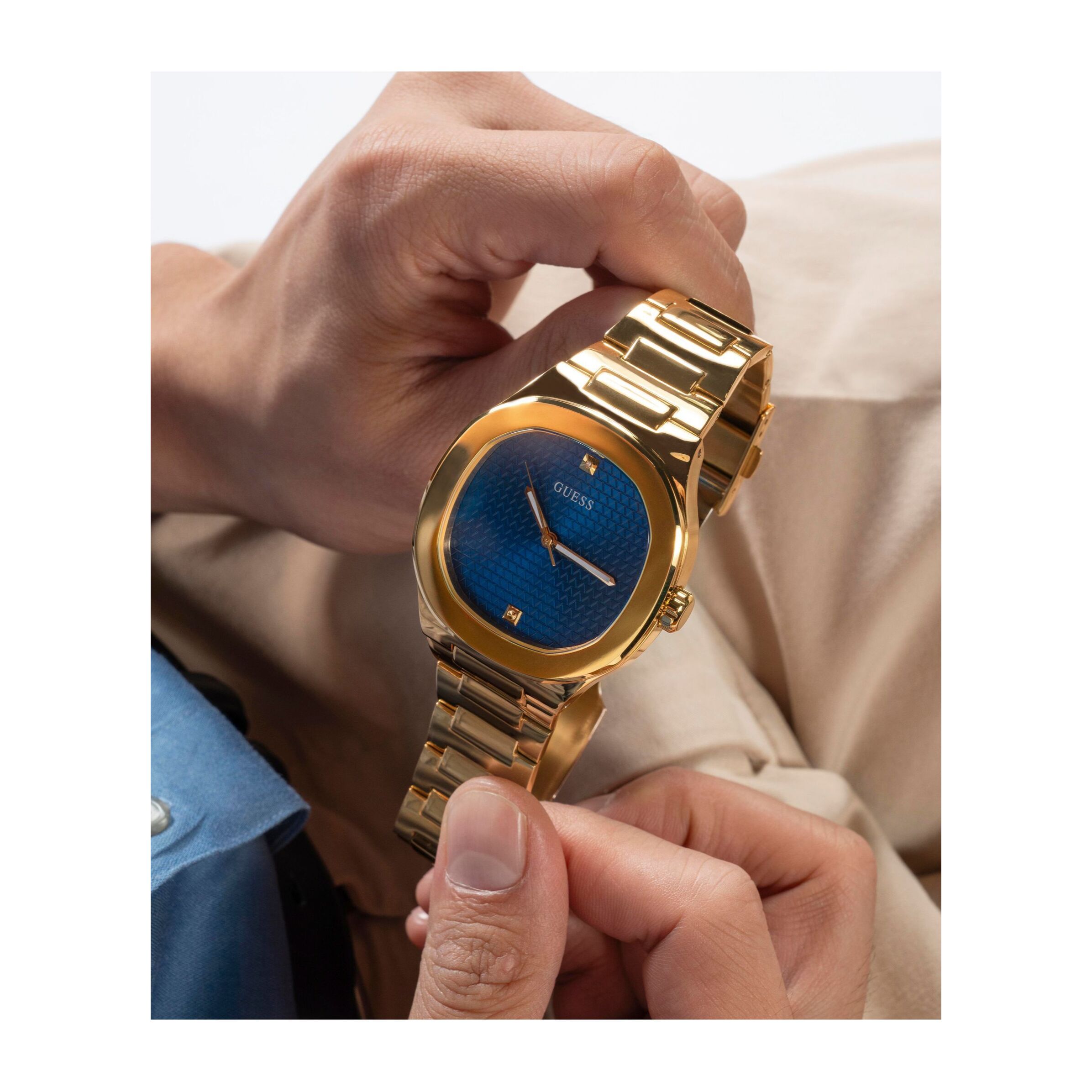 Guess Orologio Analogico Al Quarzo Gd Headline