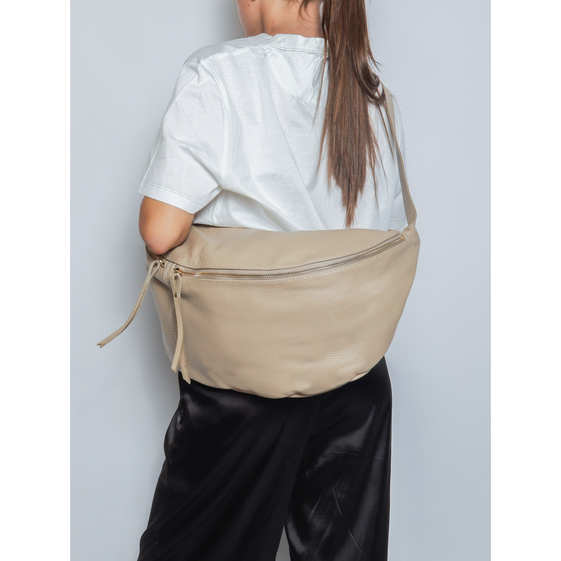 Borsa a tracolla da donna Made in Italy - Modello Caelia Plus - 100% pelle - 47.0 x 28.0 x 2.0 cm