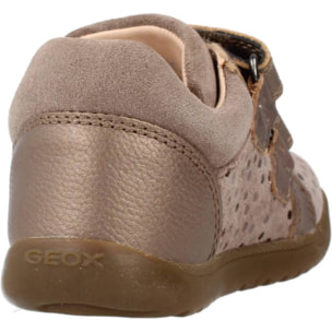 Zapatos Niña de la marca GEOX  modelo B MACCHIA Light Brown