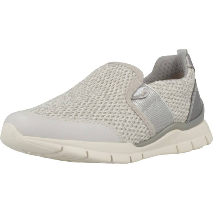 Zapatillas Niña de la marca GEOX  modelo J SUKIE GIRL PLATA