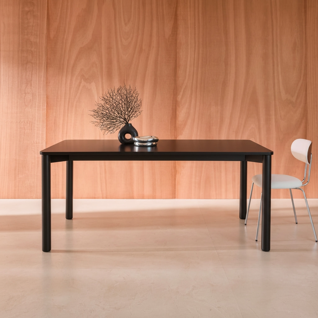 Table à manger rectangulaire bois d'hévéa et placage chêne 6 places SOLENE