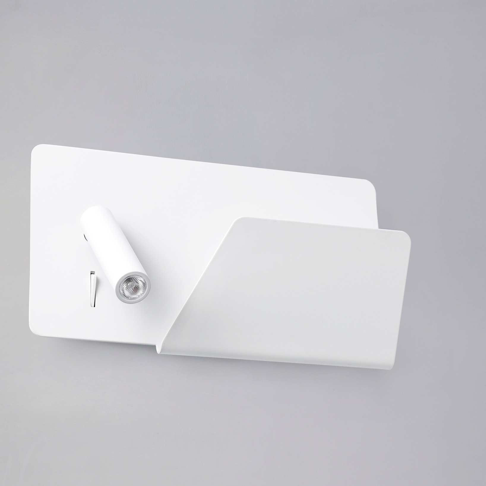 SUAU USB A Aplique blanco con lector derecha