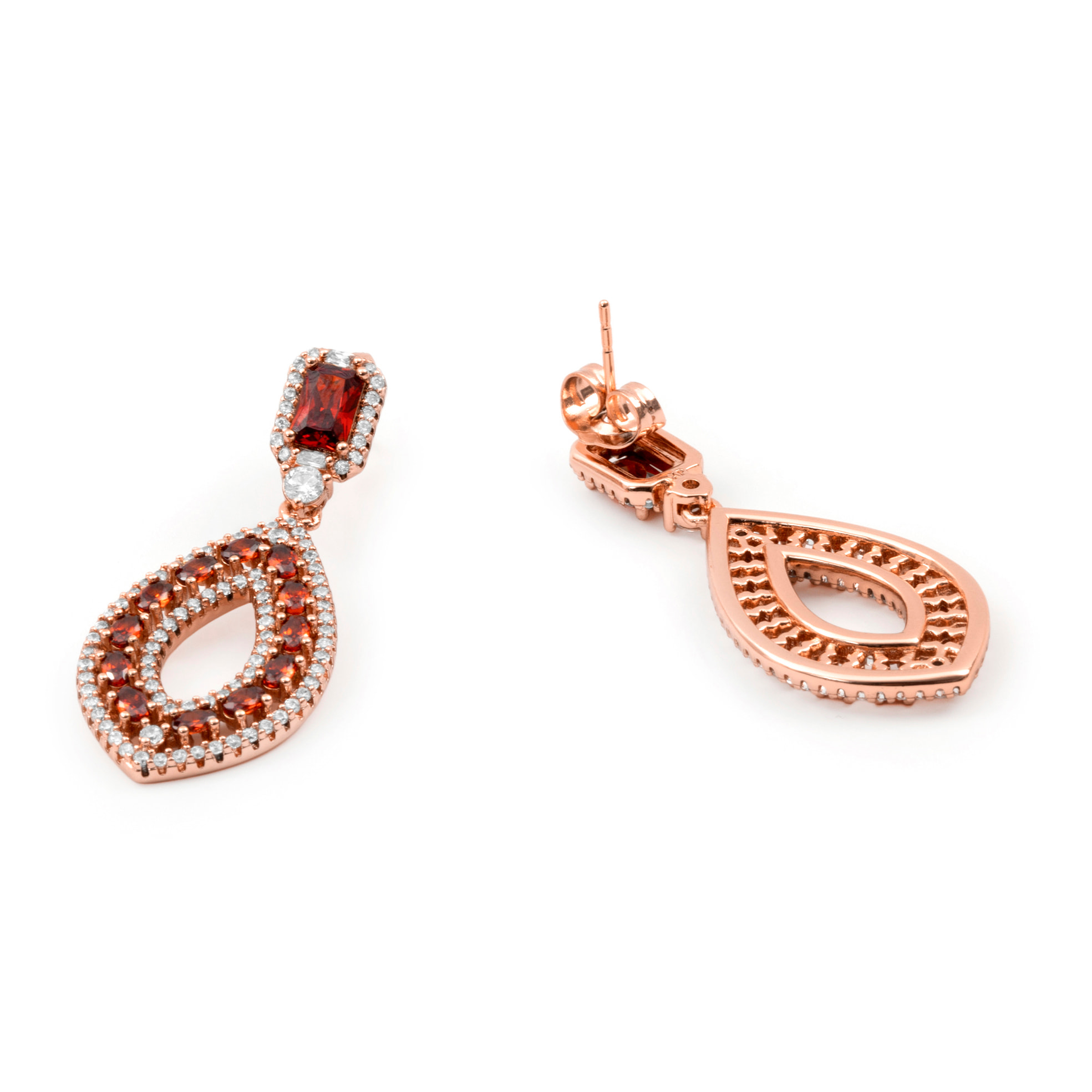 Pendientes Kuam acabado oro rosa 18k