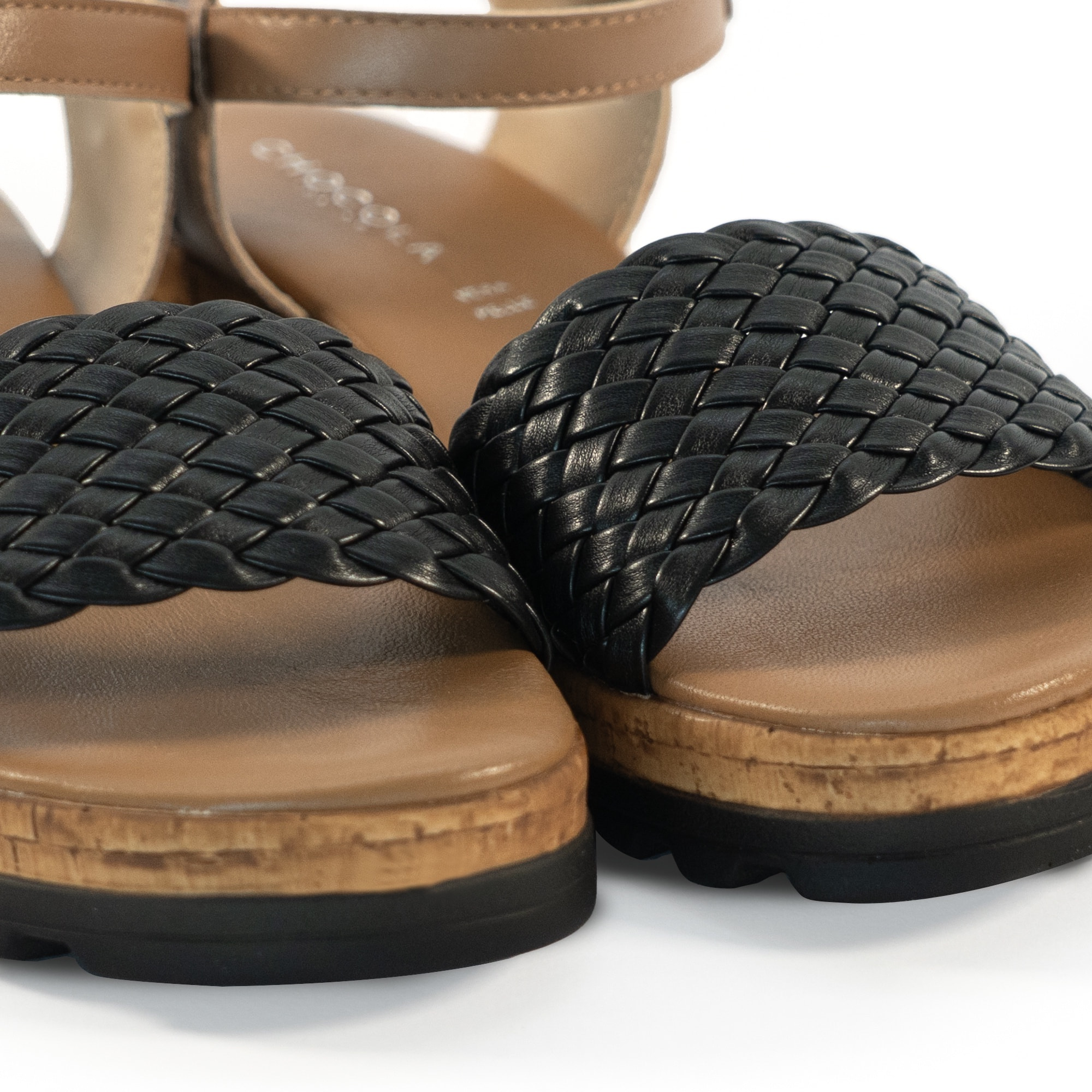 SANDALO INTRECCIATO VERA PELLE NERO