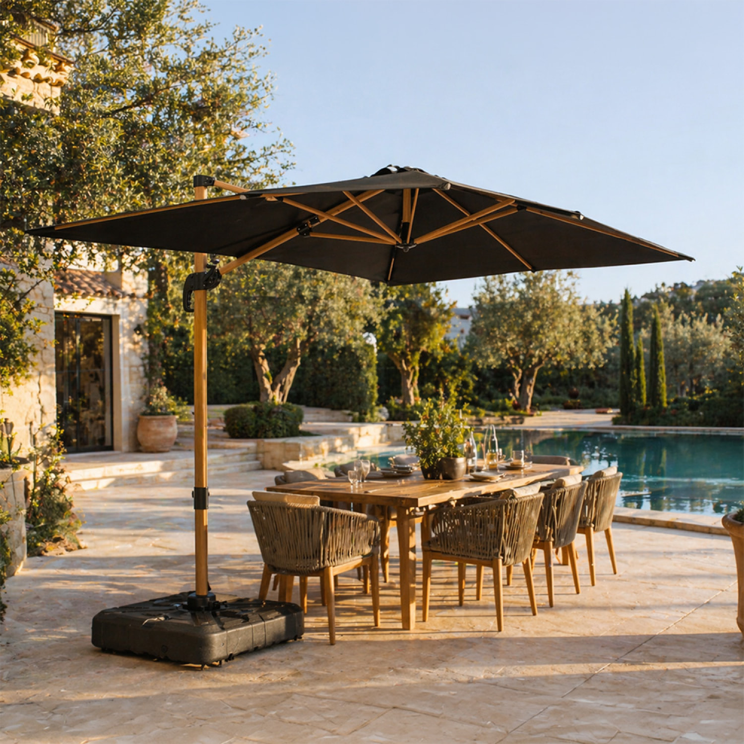 Parasol rectangulaire 2x3m déporté rotatif vert structure effet bois OTA