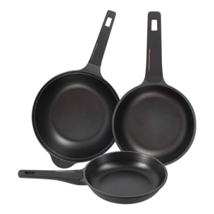 Juego de 2 Sartenes Ø24Ø28cm + Wok Ø30cm en aluminio fundido color Negro Copper Bergner