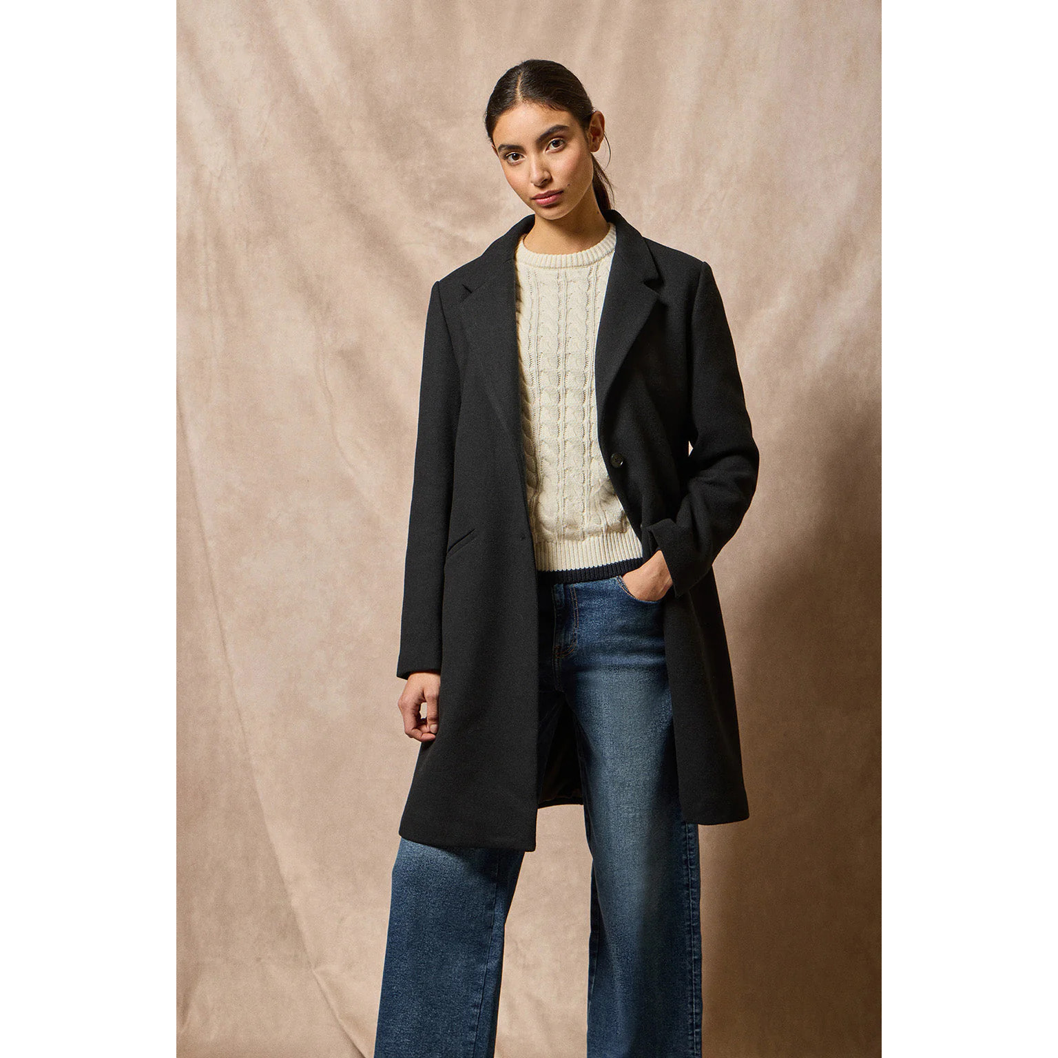 Abrigo Kate abotonado negro con detalles Polo Club