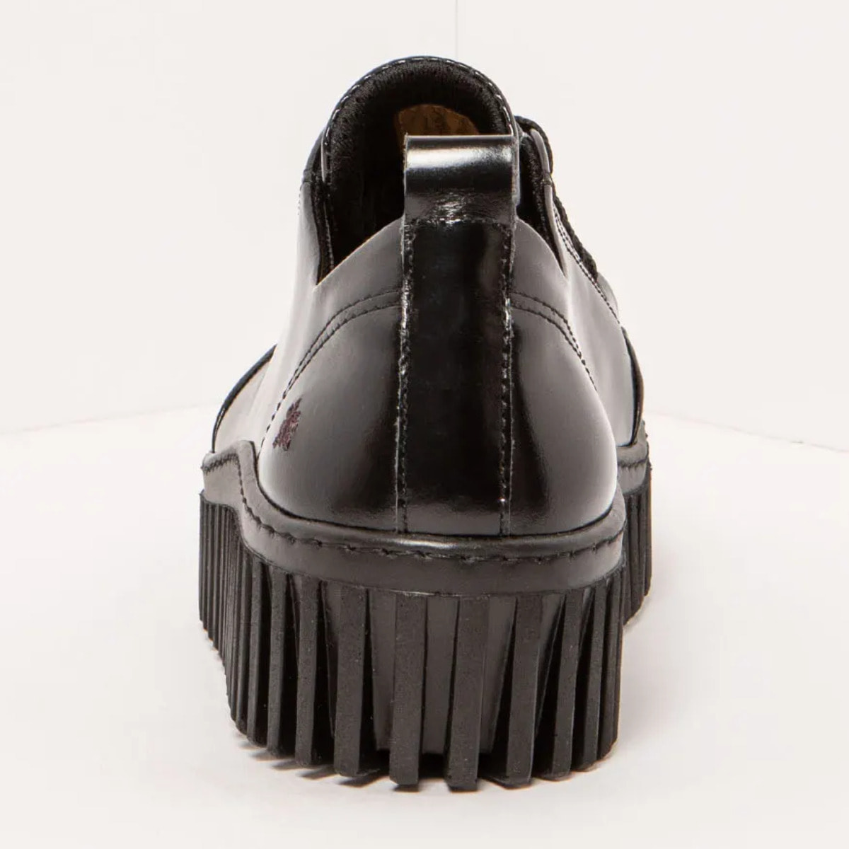 Zapatos 1535 NAPPA SHINNY BLACK/BRIGHTON color Black