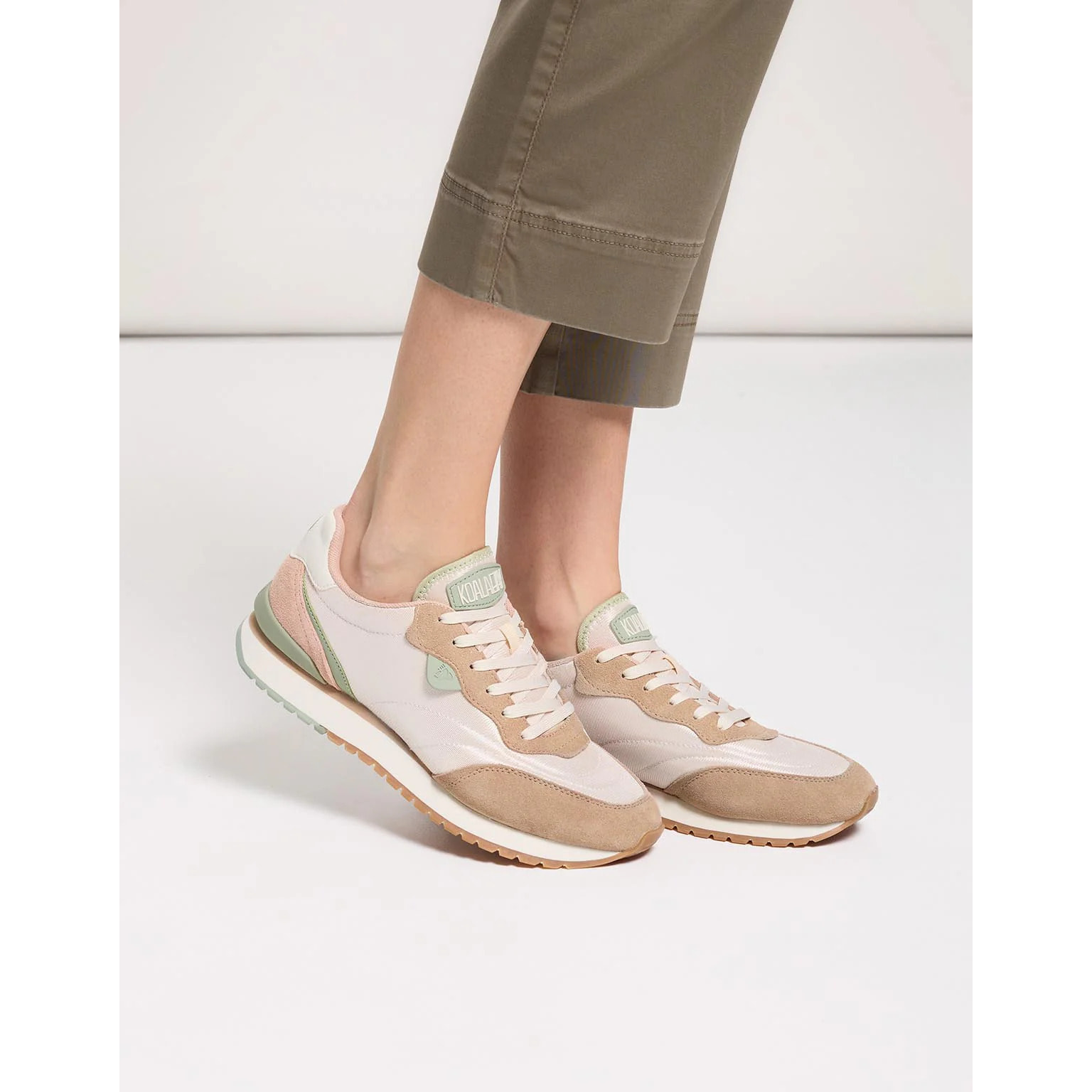 Sneakers Beige - NEPTUNE
