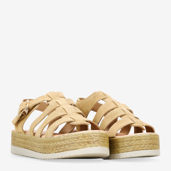 Sandalias de piel marrones cangrejeras con plataforma de esparto