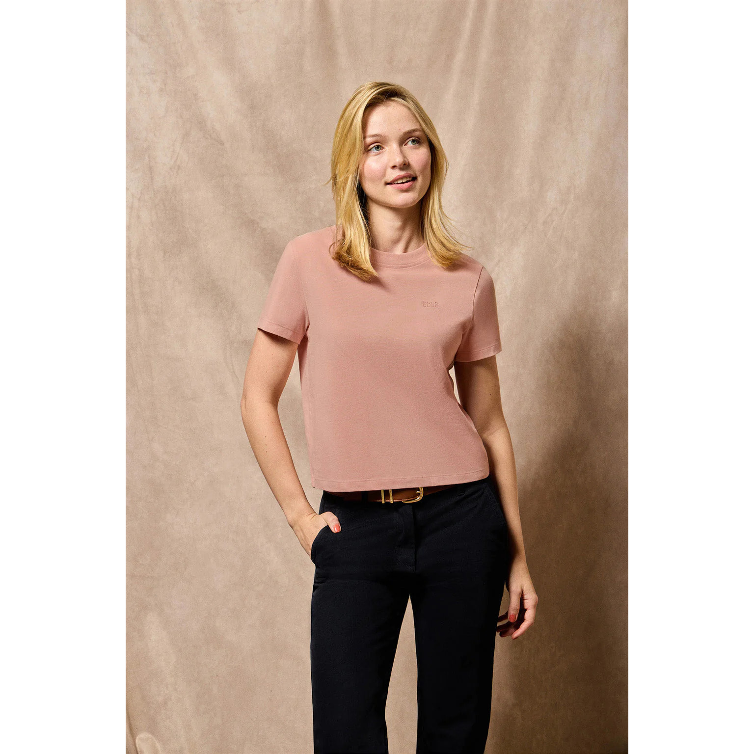 Camiseta Tori rosa palo con print engomado Polo Club