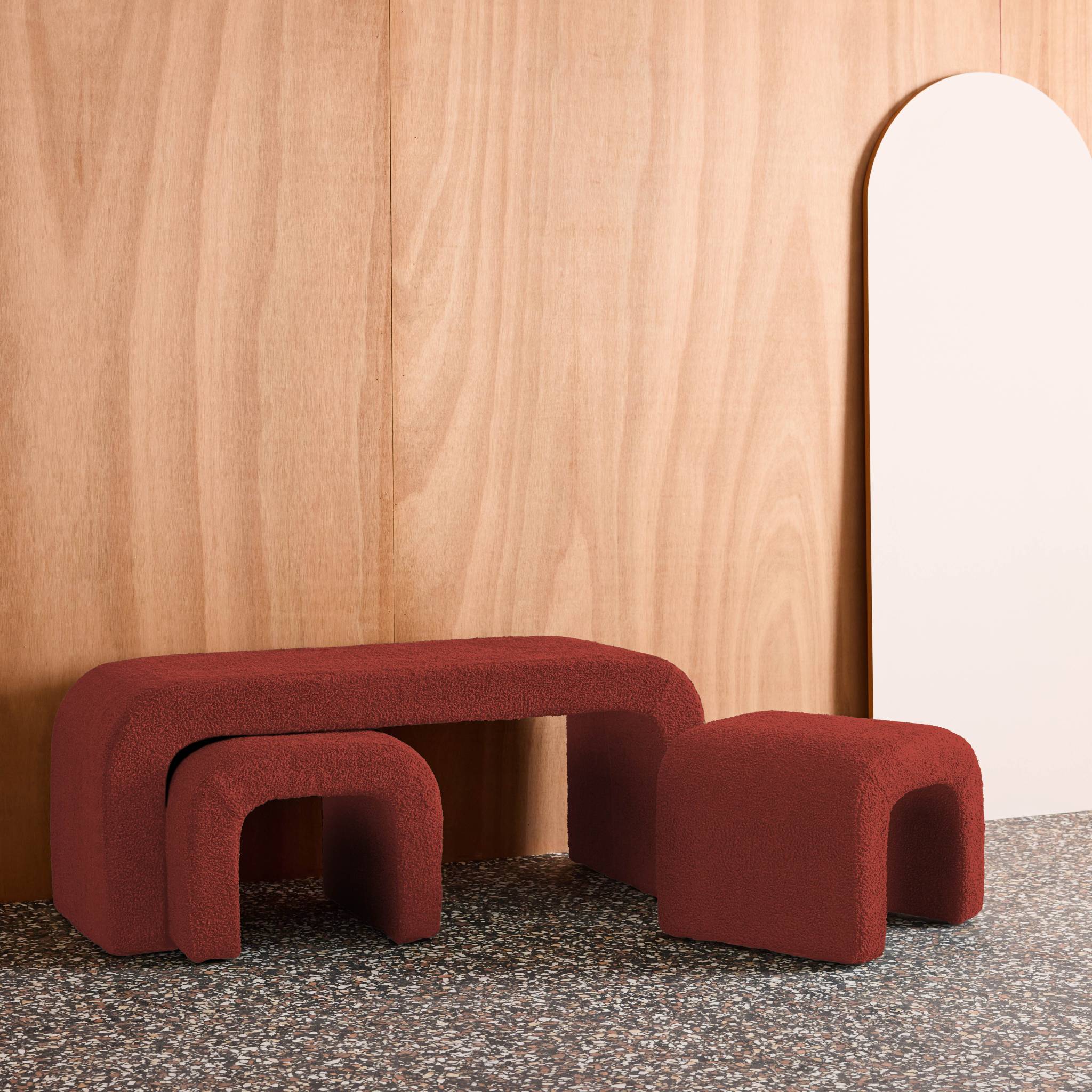 Banc et tabourets gigognes bouclette  INO