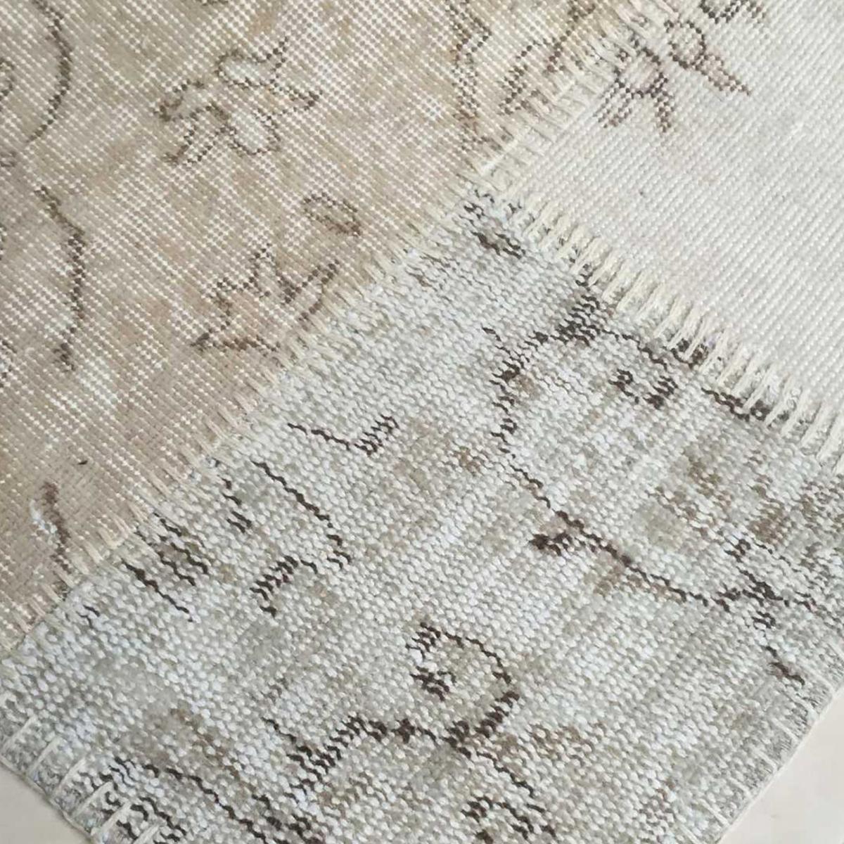 Authentique tapis Noué main en Turquie motif Patchwork beige