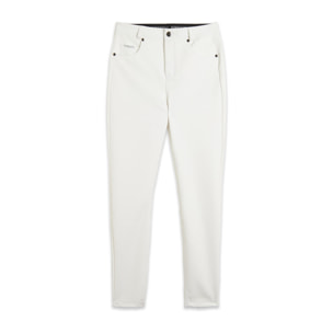 Pantaloni skinny in similpelle con logo ricamato
