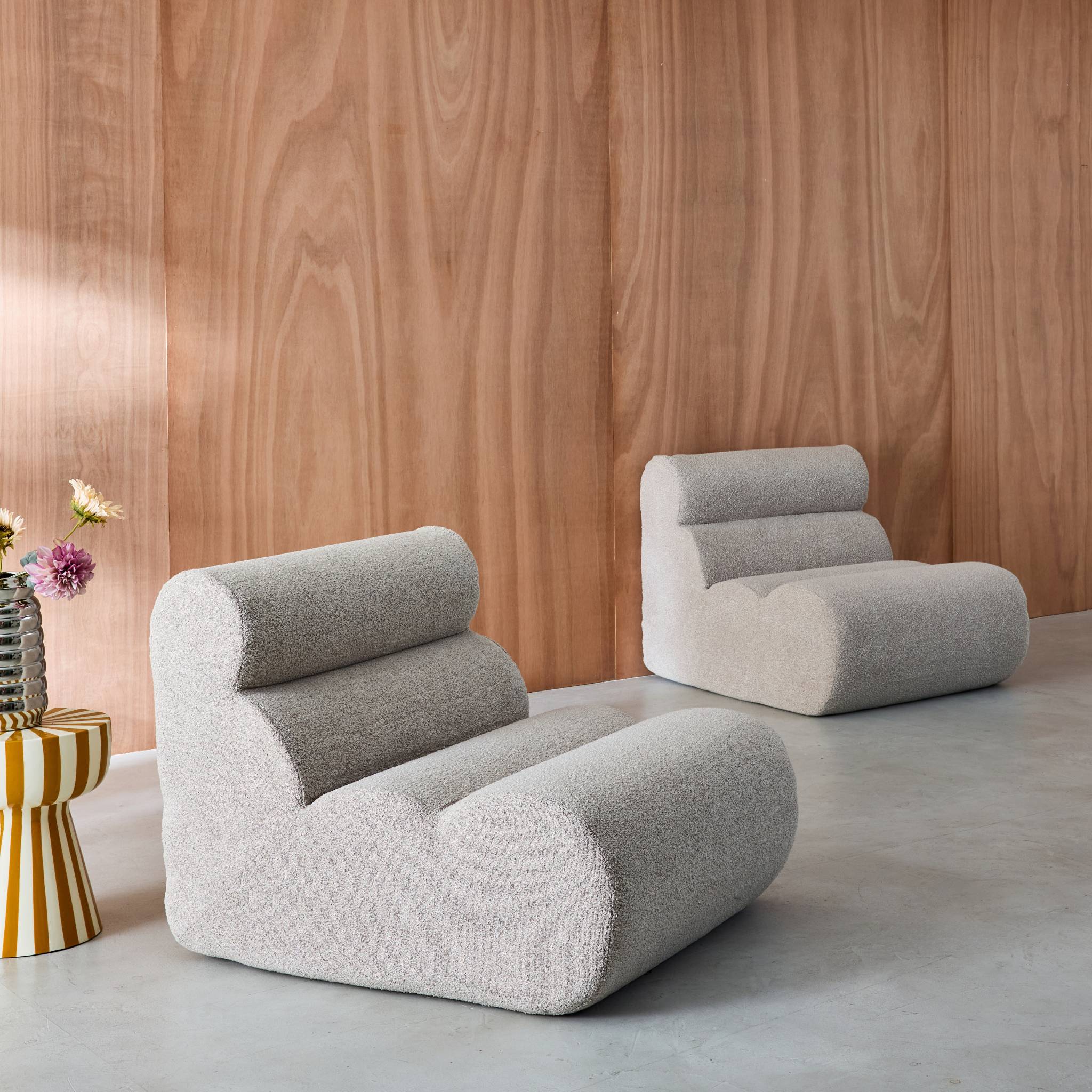 Lot de 2 chauffeuses bouclette texturée beige 1 place - L 81 x P 99 x H 75cm - Nova