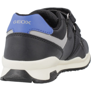 Zapatillas Niño de la marca GEOX  modelo J PAVEL NEGRO