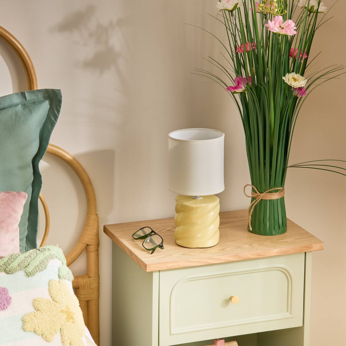 Lampe Noly H27cm jaune poussin