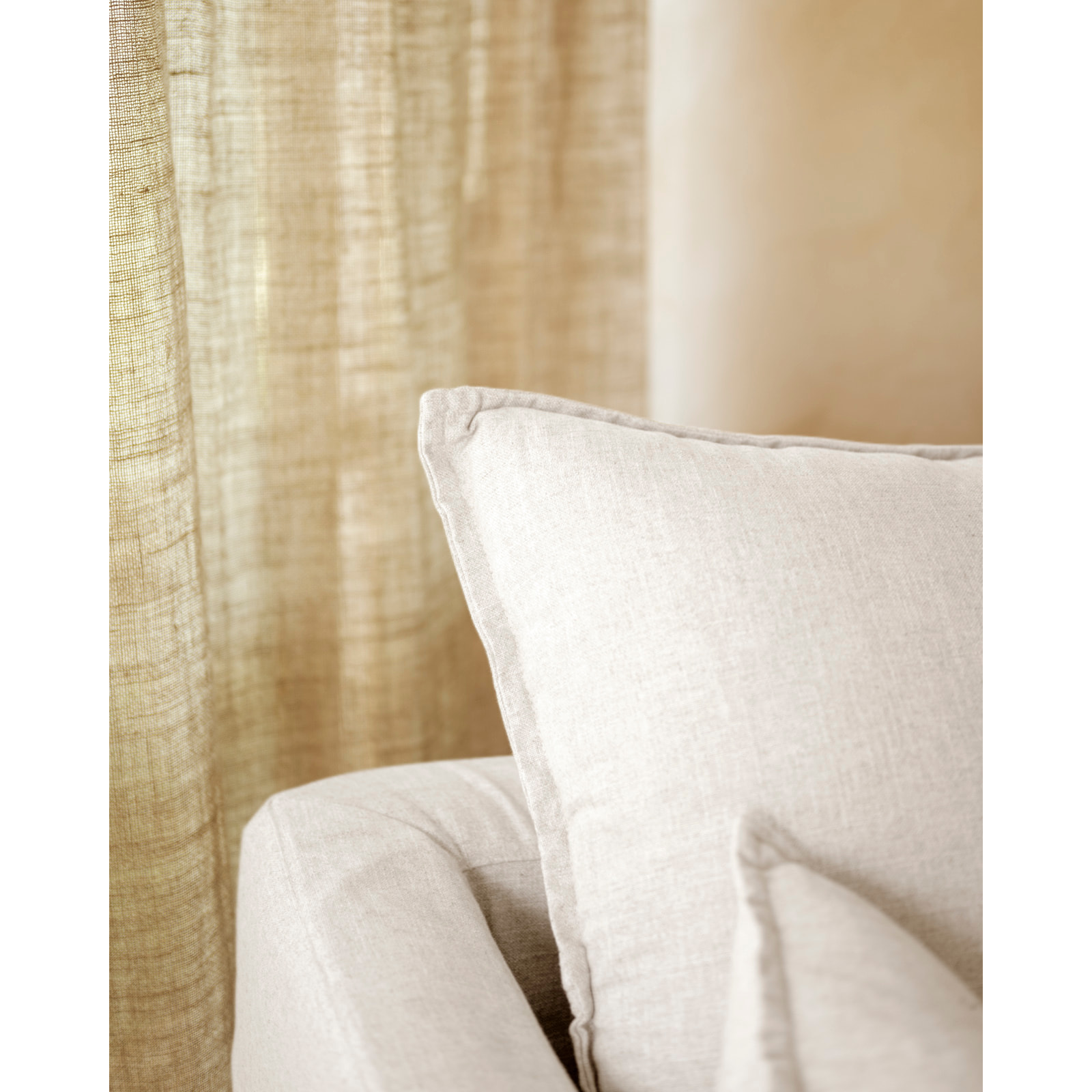 Sillón de algodón y lino desenfundable tono blanco de 108x96cm Alto: 99 Largo: 108 Ancho: 96