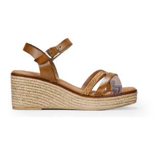 Sandalias con cuña de piel marrones