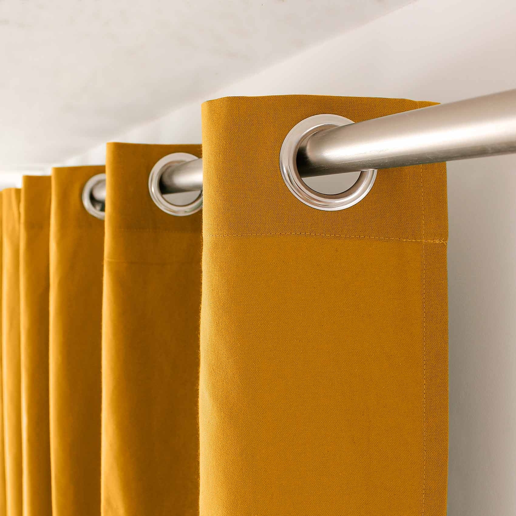Rideau coloré en pur coton 8 œillets - Jaune moutarde
