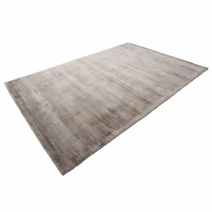 Tapis artisanal doux et soyeux tufté main en viscose