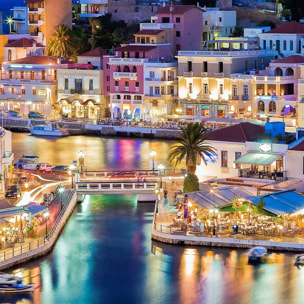 Affiche encadrée port méditerranéen de nuit Affiche + cadre en métal - Noir