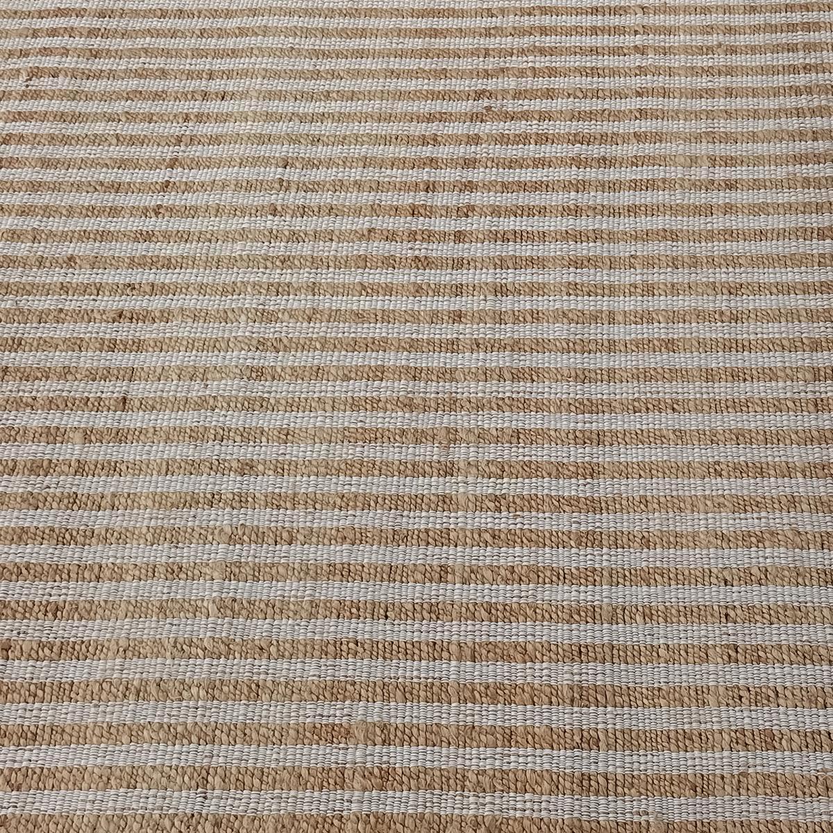 Tapis kilim tissé à la main en jute naturel