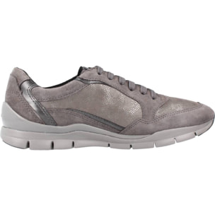 Sneakers de  Mujer de la marca GEOX  modelo D SUKIE B GRIS